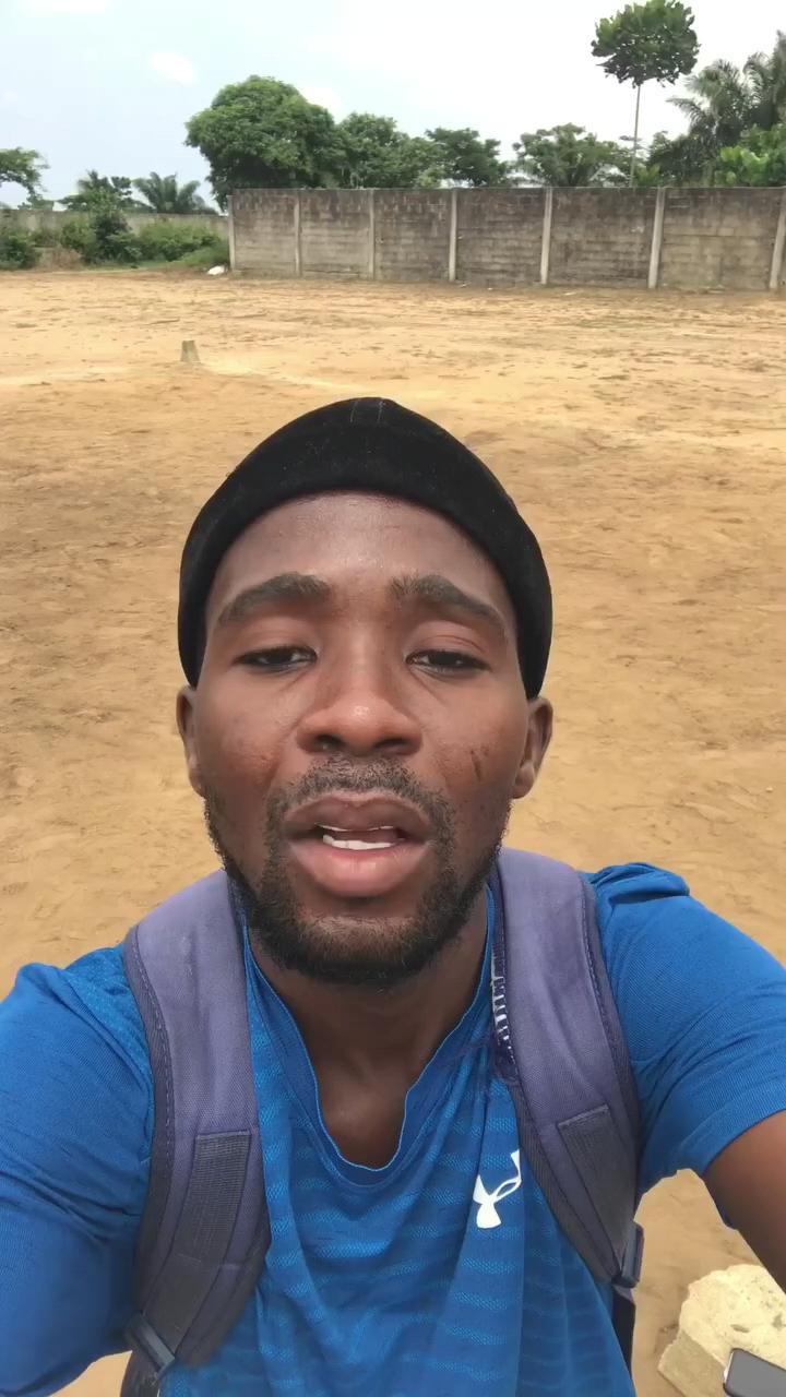 une chic journee thumbnail